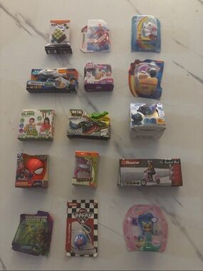 5 surprise zuru mini brands toys